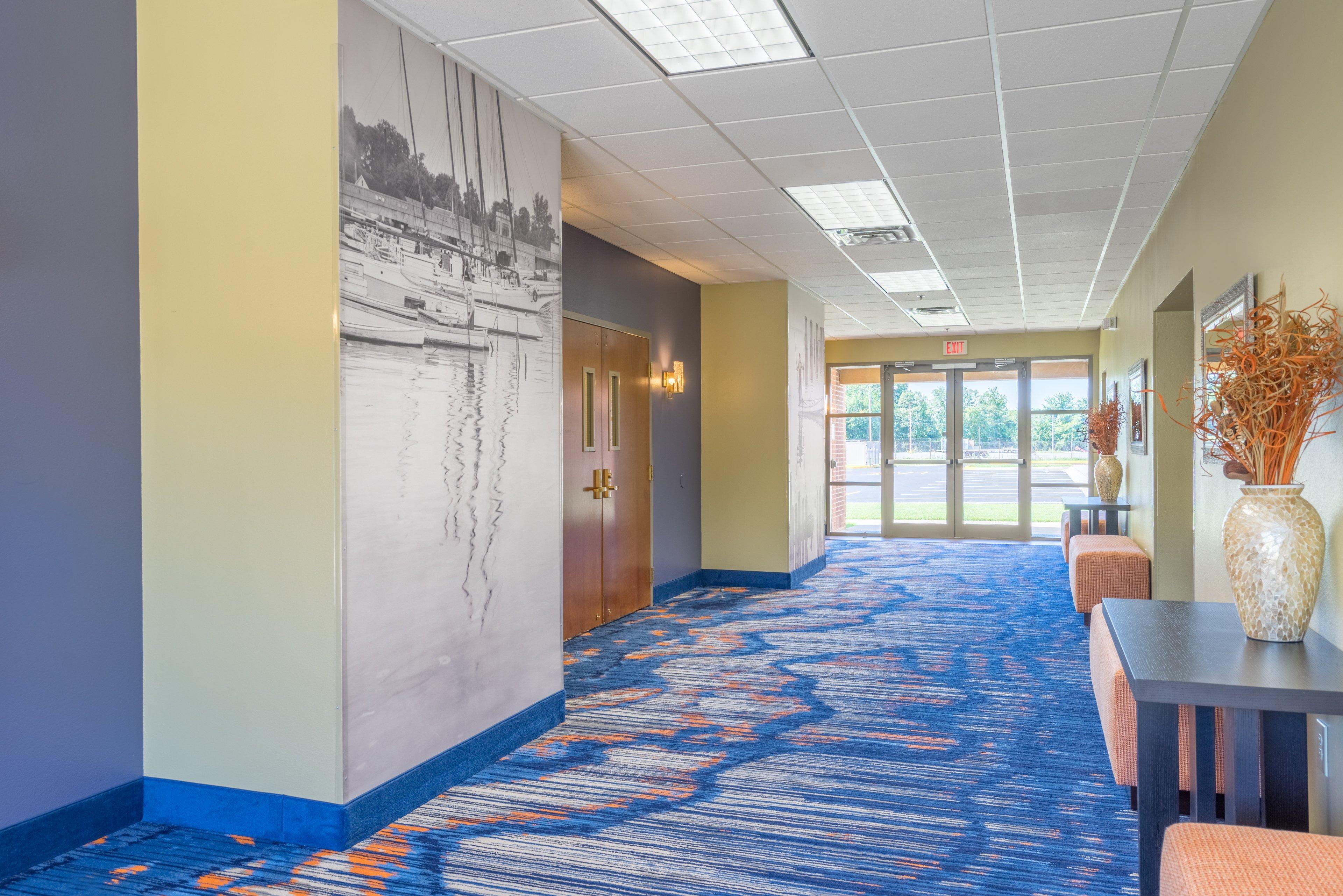 Holiday Inn Express Cambridge By Ihg מראה חיצוני תמונה